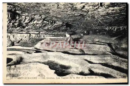 Cartes postales Arcy sur Cure Les Grottes Les Vagues de la Mer et la Sortie du Trou