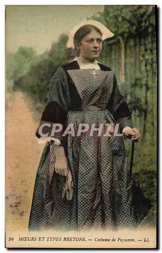 Cartes postales Folklore Moeurs et types bretons Costume de paysanne