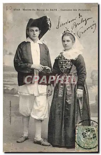 Ansichtskarte AK Folklore Maries du bourg de Batz Costume des Paludiers