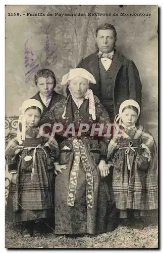 Ansichtskarte AK Folklore Famille de paysans des environs de Moncontour