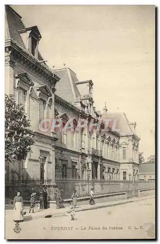 Ansichtskarte AK Epernay Le Palais de Justice Militaria