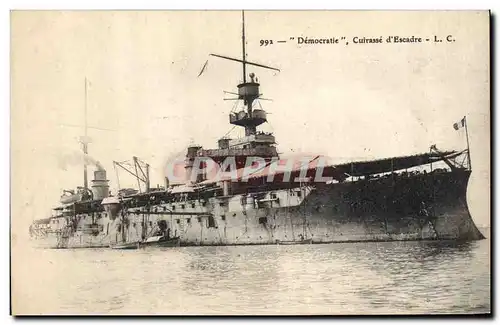 Cartes postales Bateau de Guerre Democratie cuirasse d'escadre