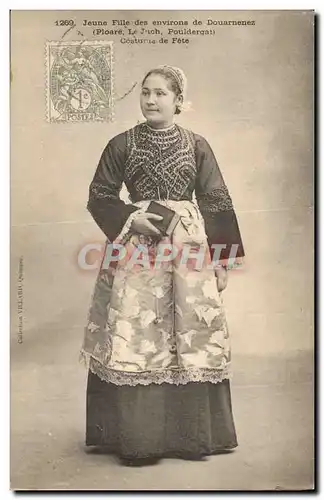 Ansichtskarte AK Folklore Jeune fille des environs de Douarnenez Costume de fete