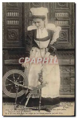 Cartes postales Folklore  La fileuse au pays breton