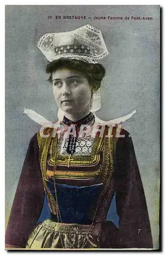 Cartes postales Folklore  En Bretagne Jeune femme de Pont Aven