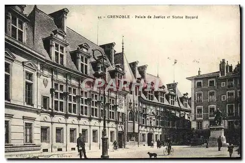 Ansichtskarte AK Grenoble Palais de Justice et Statue Bayard