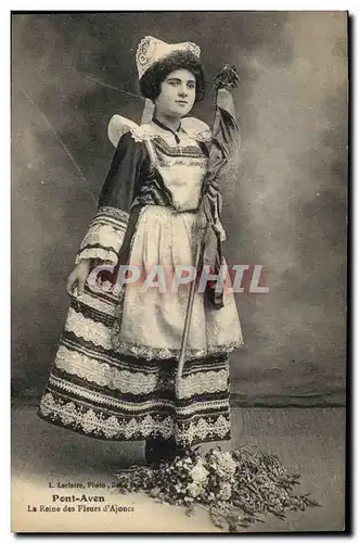 Cartes postales Folklore Pont Aven La reine des fleurs d'Ajoncs
