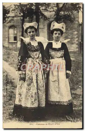 Cartes postales Folklore Costumes de Pont Aven