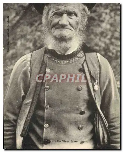 Cartes postales Folklore Un vieux brave