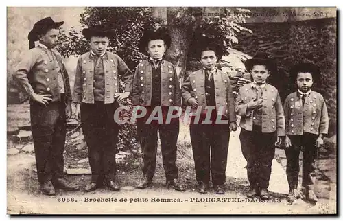 Ansichtskarte AK Folklore Brochette de petits hommes Plougastel Daoulas