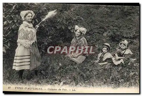 Ansichtskarte AK Folklore Auvergne Costumes du pays Enfants