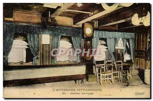 Cartes postales Folklore Auvergne Interieur Auvergnat