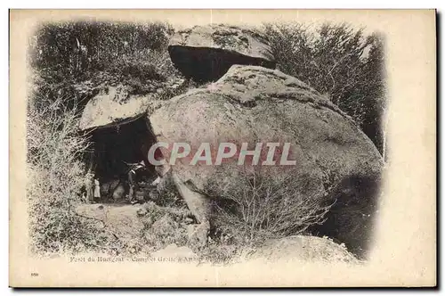 Cartes postales Grotte a Arthur Foret de Huelgoat Grottes