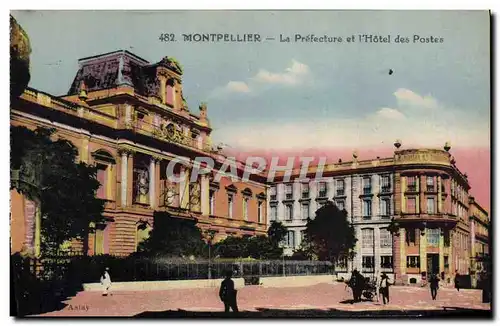 Cartes postales Prefecture et l'Hotel des Postes Montpellier