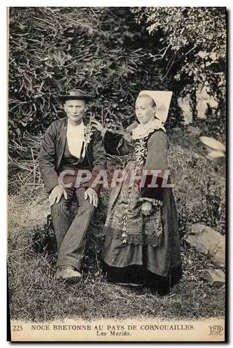 Cartes postales Folklore Noce bretonne au pays de Cornouailles Les maries Mariage