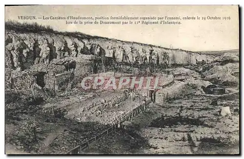 Ansichtskarte AK Militaria Verdun Les carrieres d'Haudromont Douaumont