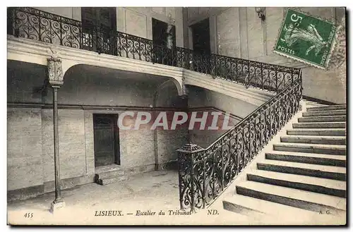 Ansichtskarte AK Palais de justice Lisieux Escalier du tribunal