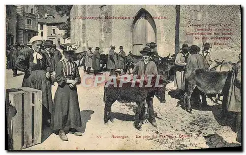 Cartes postales Folklore Auvergne Un coin du marche a Baudits Ane Mule TOP