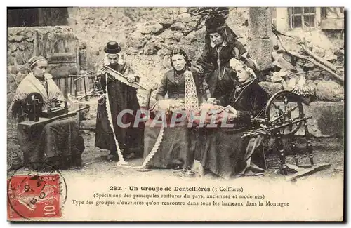 Cartes postales Folklore Un groupe de dentellieres 5 Coiffures Types des groupes d'ouvrieres qu'on rencontre dan