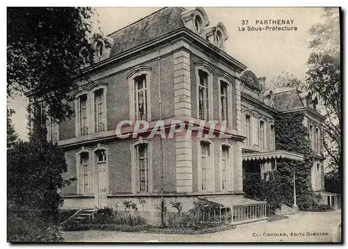 Cartes postales Parthenay La Sous Prefecture