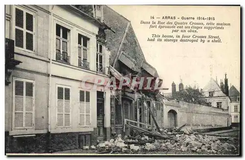 Cartes postales Militaria Arras Dans la rue des Quatre Crosses