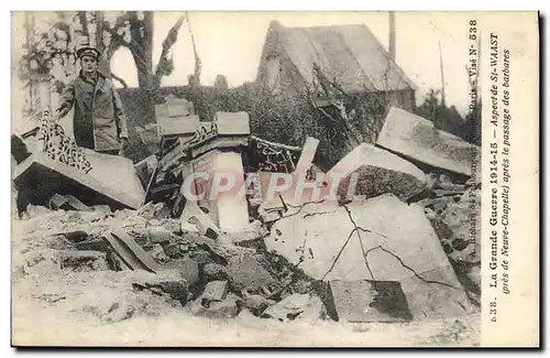 Ansichtskarte AK Militaria Aspect de St Waast pres de Neuve Chapelle apres le passage des barbares