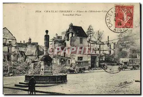 Cartes postales Militaria Chateau Thierry place de l'hotel de ville