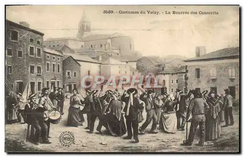 Cartes postales Folklore Costumes du Velay La bourree des conscrits