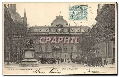 Cartes postales Palais de justice Paris Garde Republicaine Militaria