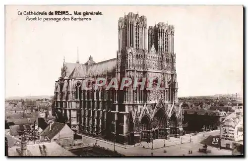 Cartes postales Militaria La cathedrale de Reims Vue generale