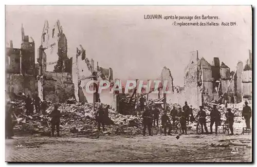 Ansichtskarte AK Militaria Louvain apres le passage des Barbares Emplacement des Halles