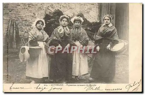 Ansichtskarte AK Folklore Auvergne Paysannes revenant du marche