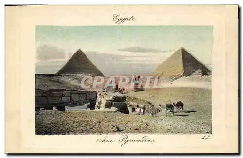 Cartes postales Egypte Egypt Aux Pyramides