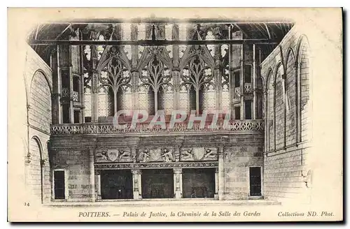 Cartes postales Poitiers Palais de Justice la Cheminee de la salle des Gardes