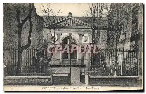 Cartes postales Peronne Palais de Justice