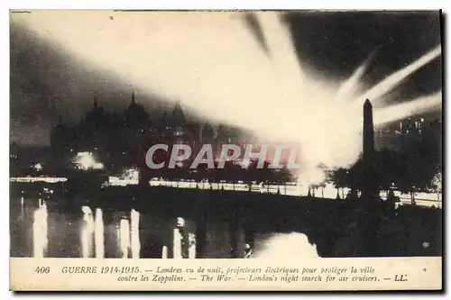 Ansichtskarte AK Militaria Guerre 1914 1915 Londres vu de nuit Projecteurs electriques pour proteger la ville con