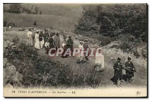 Ansichtskarte AK Folklore Auvergne Un bapteme