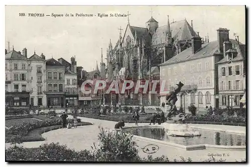 Ansichtskarte AK Prefecture Troyes Square Eglise St Urbain