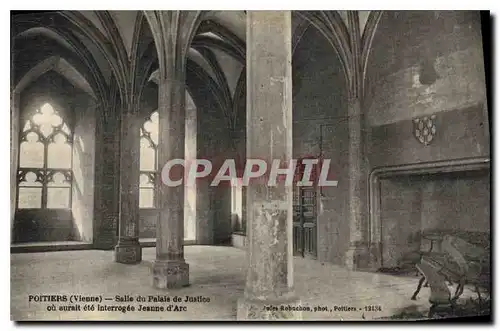 Ansichtskarte AK Palais de Justice Poitiers Salle du Palais de Justice ou aurait ete interroge Jeanne d'Arc