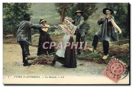Cartes postales Folklore Types d'Auvergne la Bourree