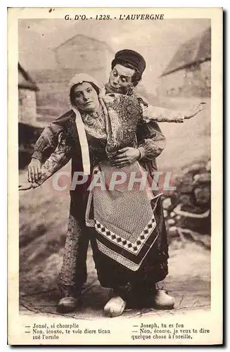 Cartes postales Folklore L'auvergne Joseph tu es fou Non ecoute je veux re dire quelque chose a l'oreille