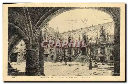 Cartes postales Rouen la cour de Palais de Justice