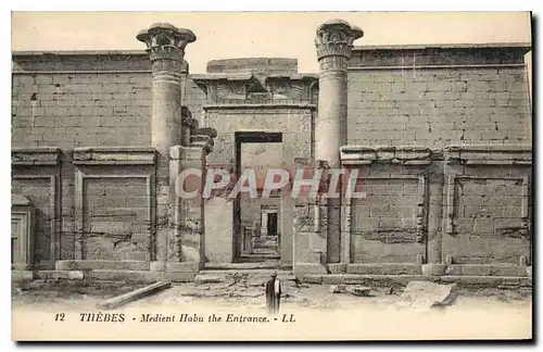 Ansichtskarte AK Egypt Egypte Thebes Medinet Habou Cour exterieure