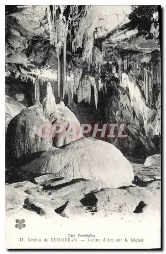 Cartes postales Les Pyrenees Grottes de Betharram Jeanne d'Arc sur le bucher