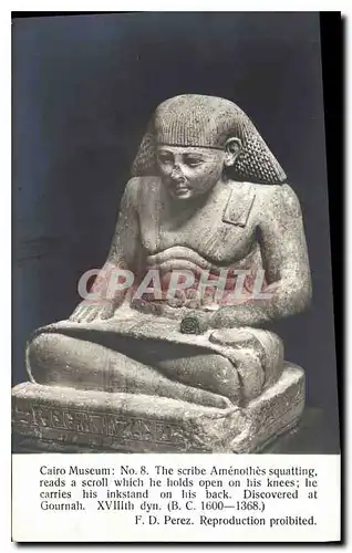 Ansichtskarte AK Egypte Egypt Mus�e du Caire. Le scribe A��noth�s accroupi lit le rouleau de papyrus qu'il tient