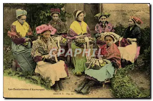 Cartes postales Folklore Les Dentelli�res d'Auvergne