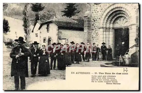 Cartes postales Folklore EN AUVERGNE - Une Noce de chez nous