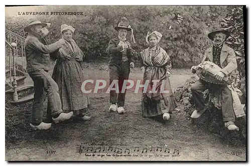 Cartes postales Folklore La bourree