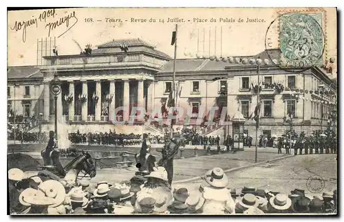 Cartes postales TOURS Reevue du 14 juillet Place du Palais de Justice