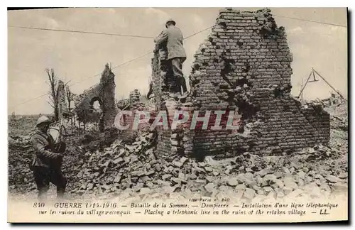 Ansichtskarte AK Militaria Guerre 1914 1916 Bataille de la Somme Dompierre Installation d'ume ligne telephonique